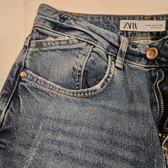 Zara Women 2 Straight Leg Raw Hem Denim - Picture 3 of 6